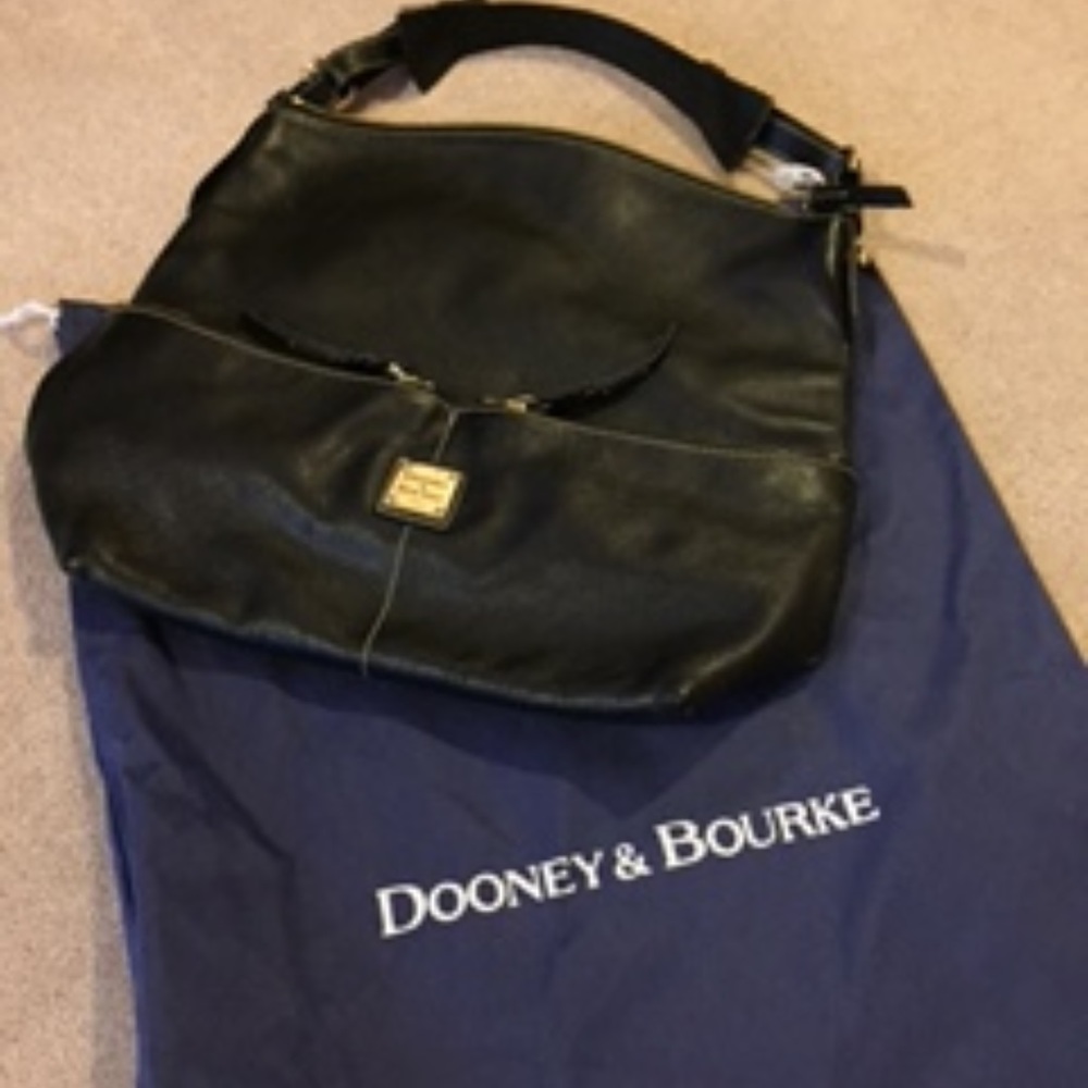 Dooney & Bourke handbag